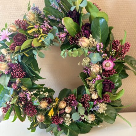 Kranse af tørrede blomster fra KYST blomster